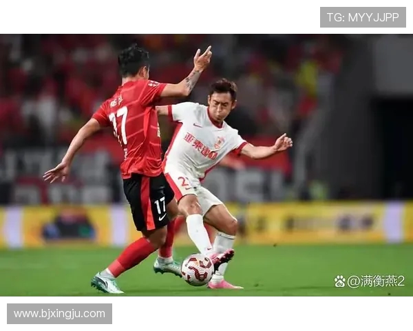 成都足球队在洲际杯积分榜中以57分稳居第一名展现强劲实力